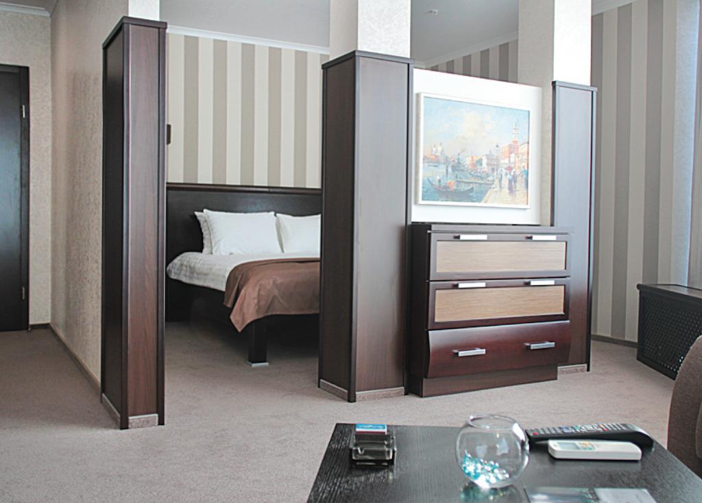 Porto Riva Hotell Zaporizhia Rom bilde